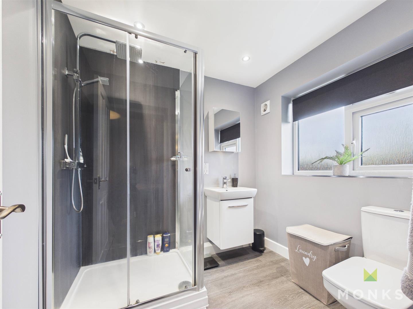 46 White Lodge Park, Shrewsbury, SY4 4NT For Sale